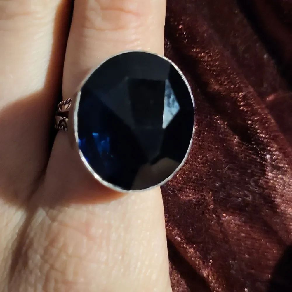 Blue Glass Crystal Circular Ring - Size 8